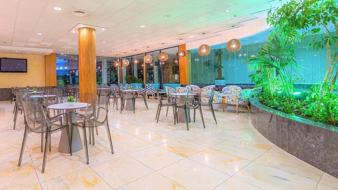 Hotel Blaucel Blanes Extérieur photo