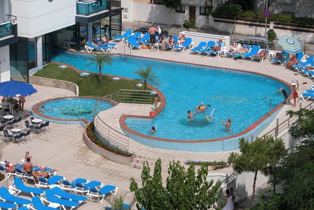 Hotel Blaucel Blanes Extérieur photo